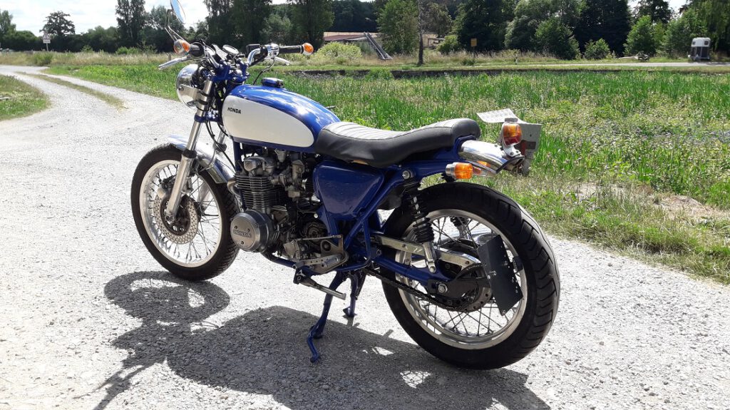 Honda CB 500 Four b